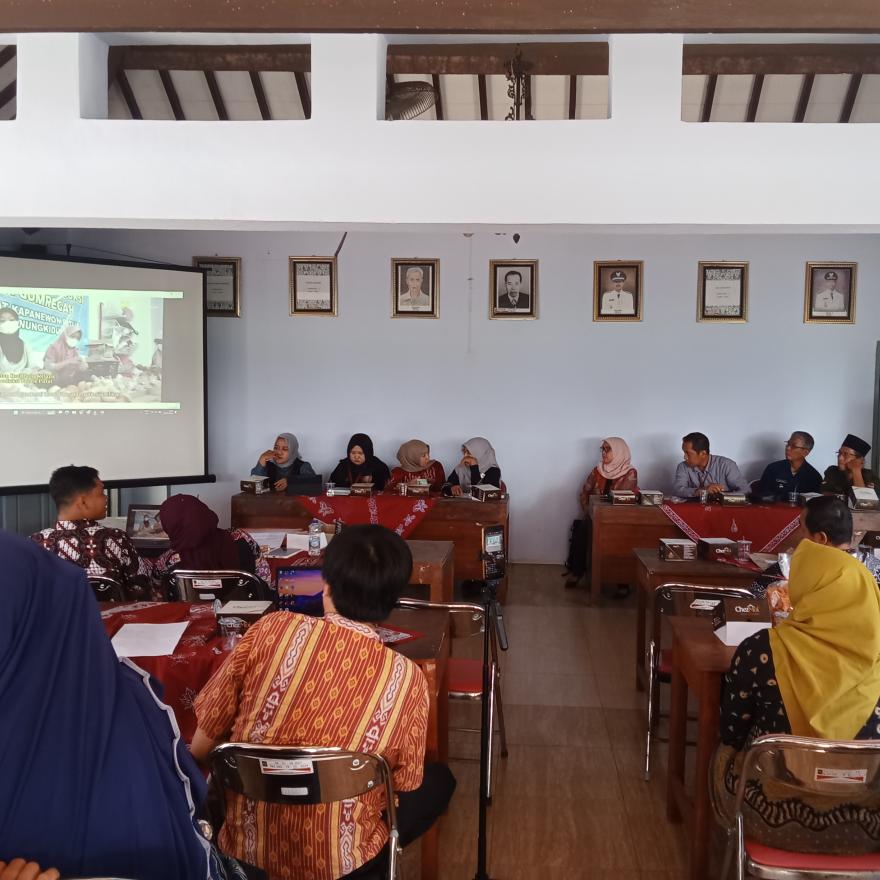 Sosialisasi Program Desa Ekosistem Keuangan Inklusif (EKI) di Kalurahan Banaran